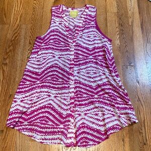 Maeve 100% rayon pink and white button tank size 2